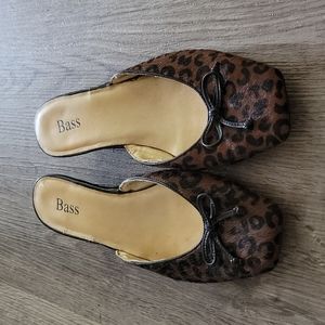 Bass leather animal print